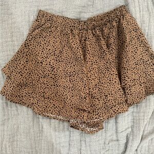 Ruffle skort NEVER USED